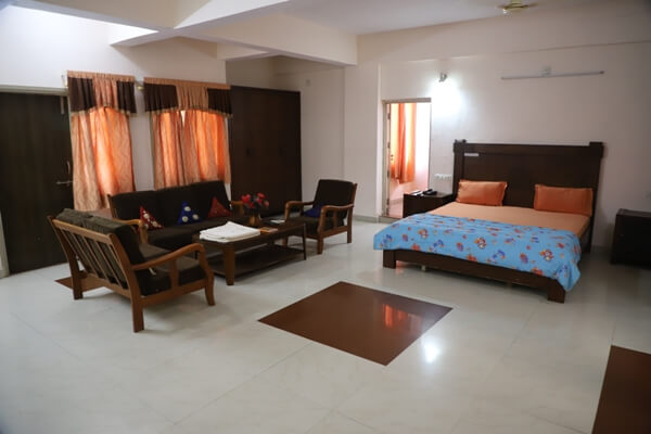 Lilavati Atithi Bhavan Gallery
